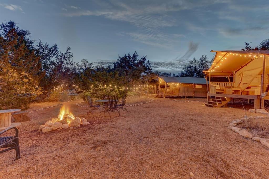 12 Fires Luxury Glamping With Heating #3 Hotell Johnson City Eksteriør bilde